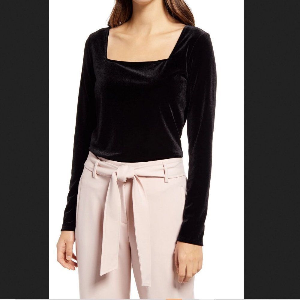 Halogen Black Square Neck‎ Velour Top Size Small